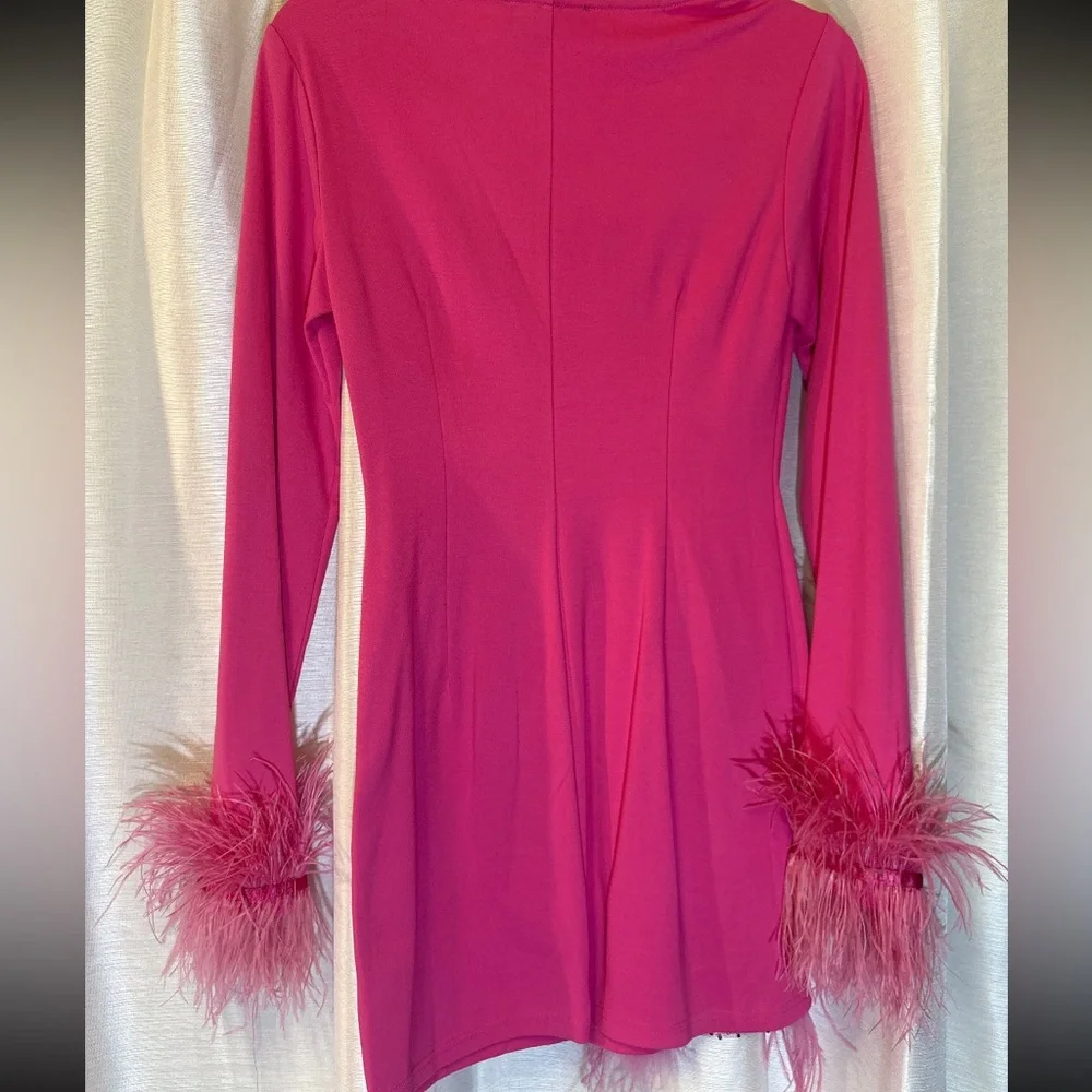 AKIRA Hot Pink Feather Rhinestone Mini Dress S Slit Party Cocktail - Picture 9 of 13